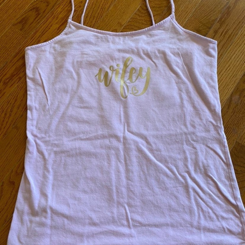 Cute bridal tank top with gold wifey decal